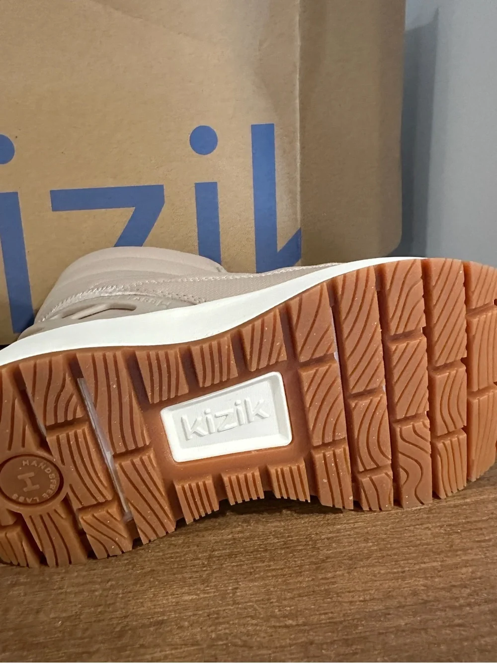 Kizik Juno Mid Boots - New in Box